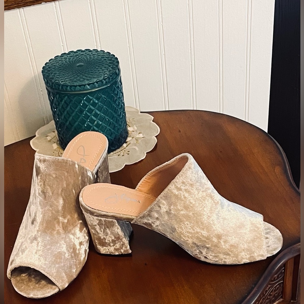 J. Adams velvet‎ mules